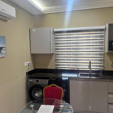 Bonsukoda Lodge Madina Luaran gambar