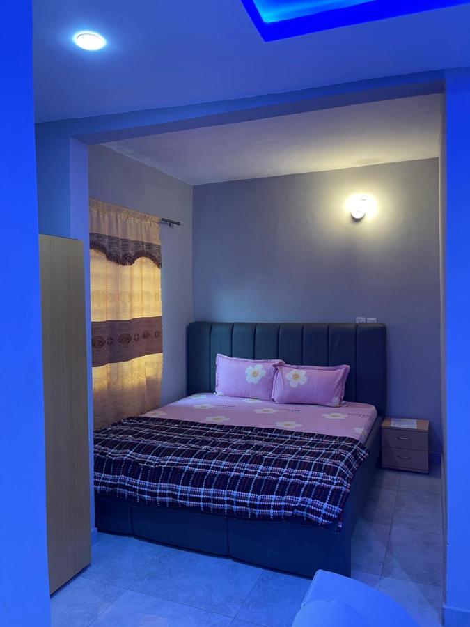 Bonsukoda Lodge Madina Luaran gambar